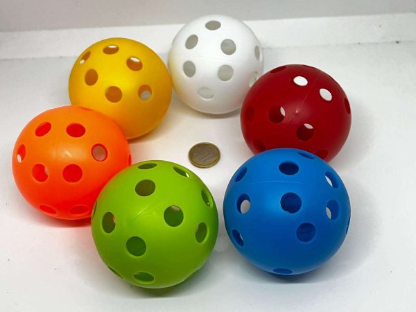 Bola con agujeros (grande)